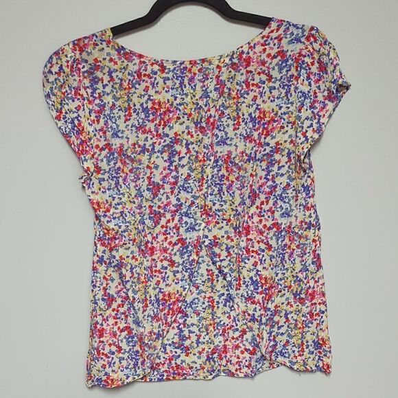 Love Notes Floral Tulip Sleeve Blouse - Picture 4 of 6